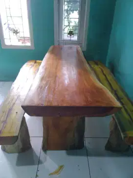 MEJA KAYU NANGKA ALAMI