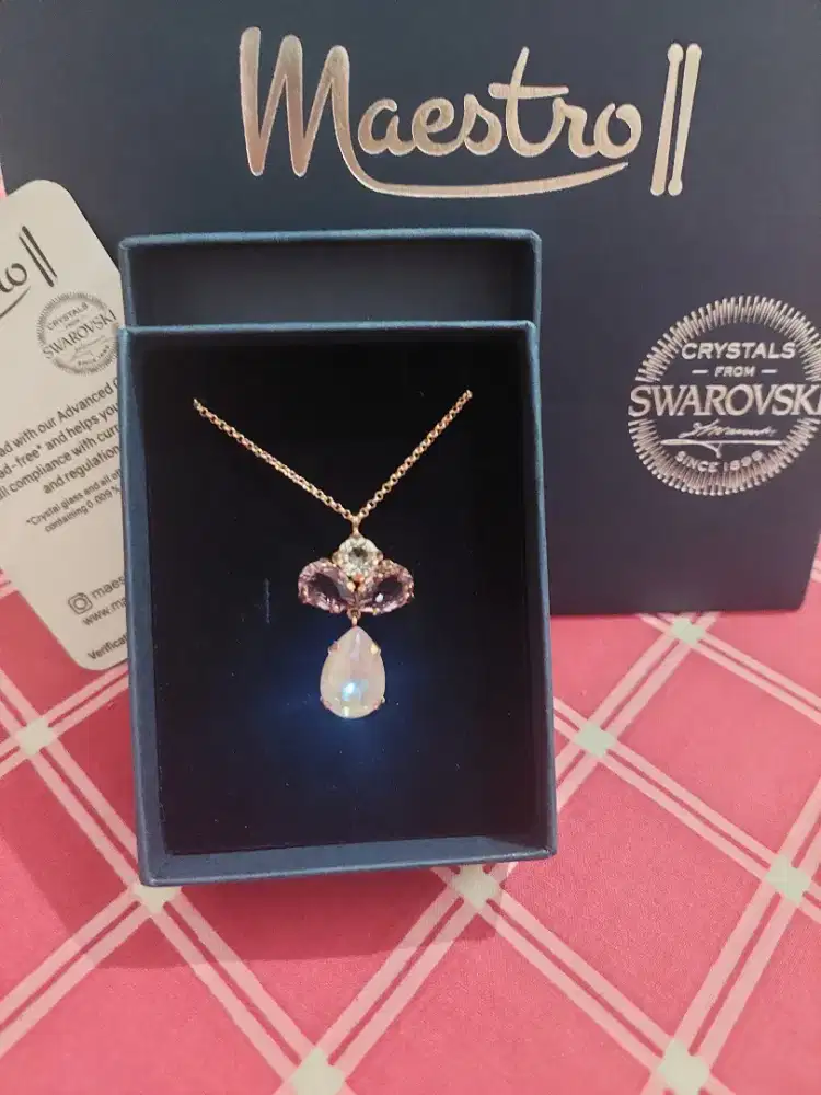 Kalung Maestro Italy Swarovski