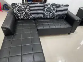 Sofa Titov sudut