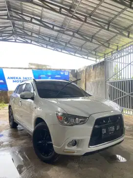 OUTLANDER sport 2.0 GLS matik 2012