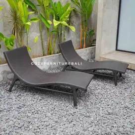 POOL LOUNGER | KURSI KAYU | LON JER KOLAM | KURSI ROTAN