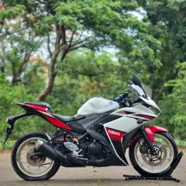 YAMAHA R25 PUTIH 2016 KM LOW ISTIMEWA PAJAK PANJANG