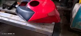 Cover gsx r150 90%