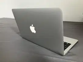 Apple Macbook Air