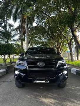 TOYOTA FORTUNER VRZ AT DIESEL 2016