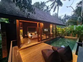 VILLA DI UBUD DENGAN PRIVATE POOL & VIEW KE SUNGAI & TROPICAL FOREST.