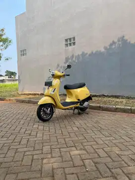 LX 125 IGET FACELIFT 2022 LOW KM