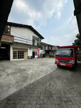 Dijual Rumah Usaha  hitung tanah Di Raya Cilandak KKO  Margasatwa