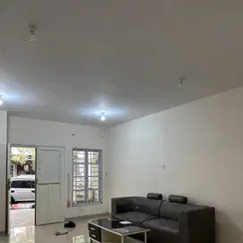 DIJUAL RUMAH 2 LANTAI SUDAH RENOV DAPUR PASIR PUTIH RESIDENCE