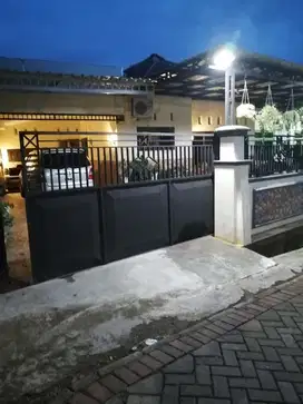 DI JUAL RUMAH NYAMAN ROGOJAMPI