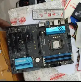 Motherboard ASRock z97 i5 4590