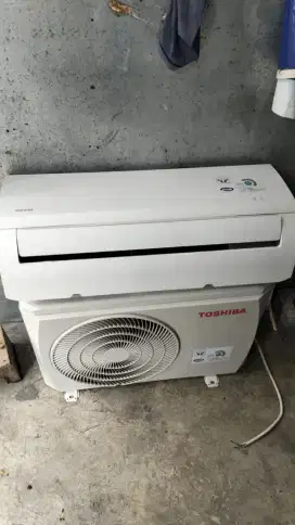 AC TOSHIBA 0.5PK /½PK