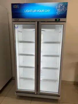 Showcase cooler 2 pintu GEA