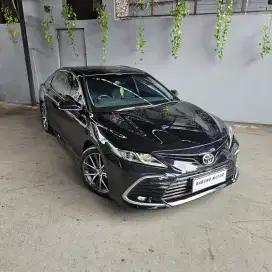 TOYOTA Camry V AT 2021 Facelift Hitam