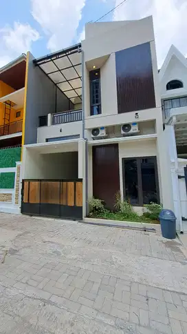 DiJUAL Rumah KOST STRATEGIS hanya 3mnt UNDIP di Tirtoagung Tembalang