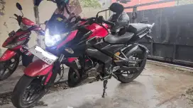 Kawasaki Pulsar 200 NS 2013