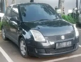 Suzuki Swift ST hitam 2009 A/T