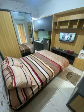 SEWA HARIAN APARTEMEN SEPRINGLAKE SUMMARECON