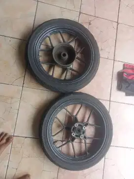 Jual velg tinggal pasang