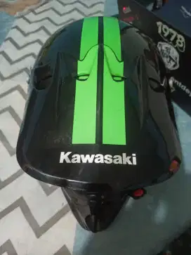 DIJUAL HELM TRAIL KAWASAKI KLX L 2019