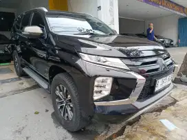 Mitsubishi pajero dakar 2022 km25rb hitam dakkar 4x2 sport surabaya