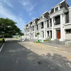 DIJUAL VILLA KOMPLEK CITRALAND HELVETIA (RICKY A)