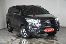 TOYOTA INNOVA V 2.4 DISEL A/T 2022 HITAM