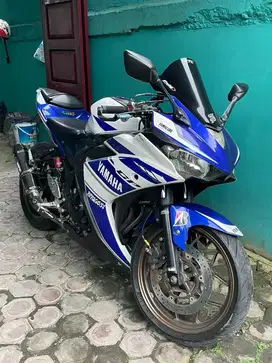 Yamaha R25 2014