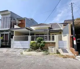 JUAL CEPAT Rumah Siap Huni Lokasi di SURABAYA BARAT