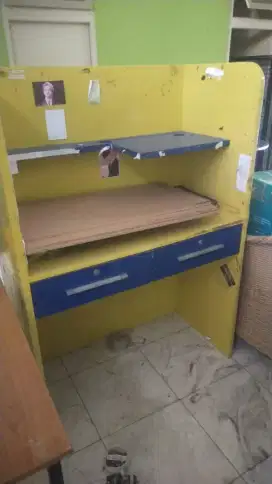 Meja admin/meja kasir