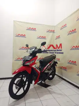 Honda New Supra x 125 F1 tahun 2015 merah hitam