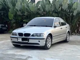 ANTIK BMW 318i E46 Matic 2004 facelift macan km 70rb