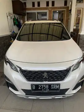 PEUGEOT 5008 2020 putih