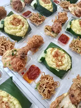 Nasi kotak harga 14 rb tumpeng pesanan