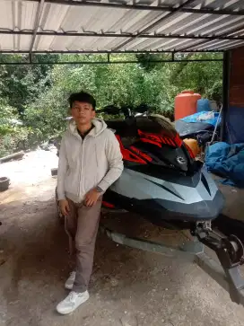 mencari pekerja an