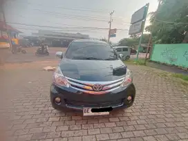 JUAL MOBIL AVANZA