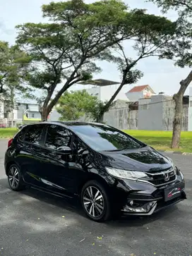 Honda Jazz Rs Cvt Matic Sangat Low Km Nik 2019 Warna Hitam