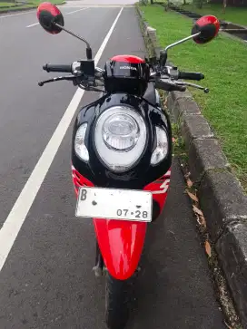 Honda Scoopy tahun 2023