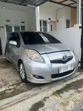 Yaris Type  E 2010