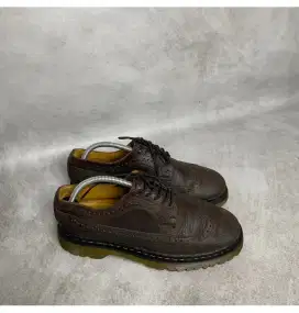 Dr Martens Brogue