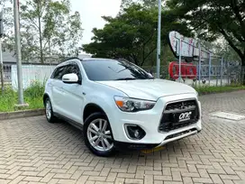 MITSHUBISHI OUTLANDER PX 2.0 AT 2018