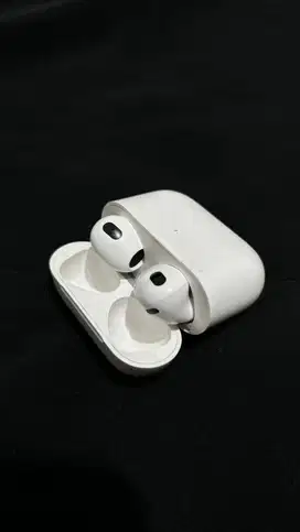 Airpods gen 3 (pemakaian pribadi)