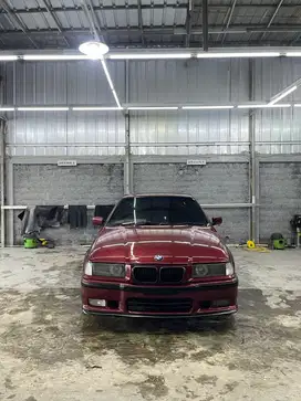 BMW e36 320i m52 1995