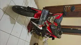 Dijual honda sonic 150r tahun 2017