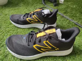 Sepatu New Balance Man