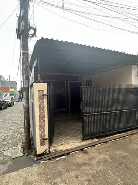 Dikontrakkan Rumah 3 Kamar Tidur Pamulang