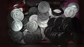 Coin meja billiard