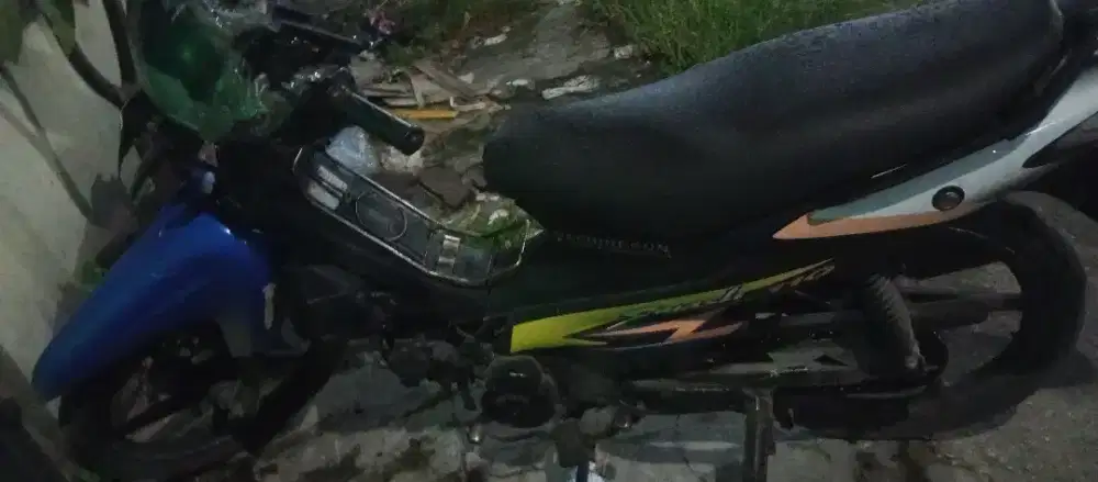 Suzuki smash tahun 2005