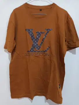 Kaos.warna.coklat