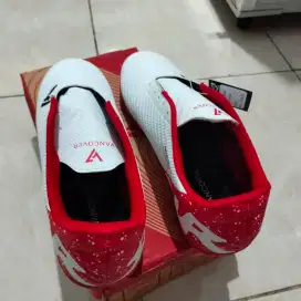 Sepatu futsal Vancouver kualitasnya bagus